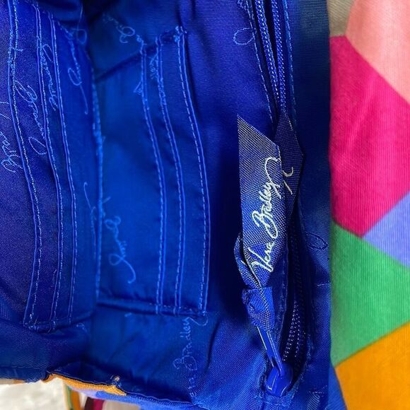 VERA BRADLEY Women's Signature Quilted Double Zip Color-block Crossbody Purse - Picture 12 of 13